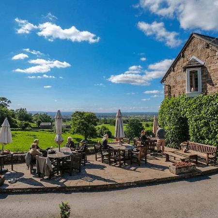 The Pheasant Inn Higher Burwardsley Extérieur photo