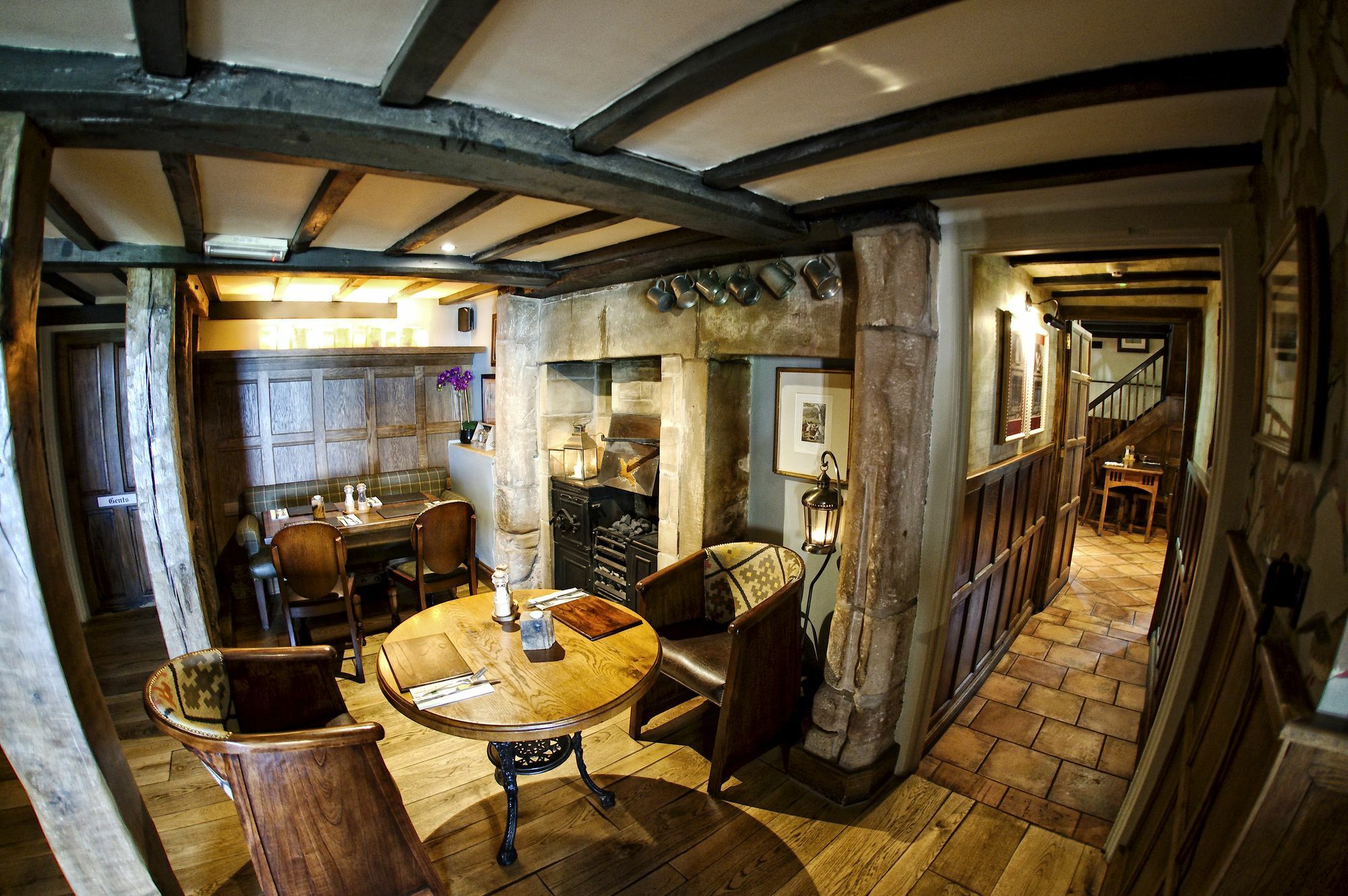 The Pheasant Inn Higher Burwardsley Extérieur photo